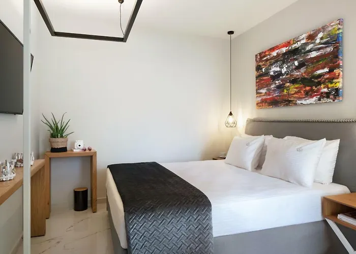 Sea Level Hotel - Adults Only 16 Plus